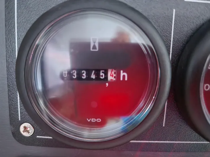 Miss Saigon Yacht Photos Pics Hour meter on a 2019 Leopard 51 Powercat showing 3345.4 hours.