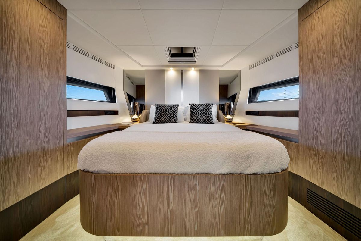 2021 Azimut 59 