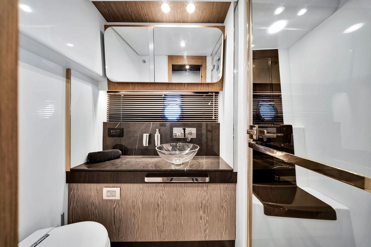 2021 Azimut 59 