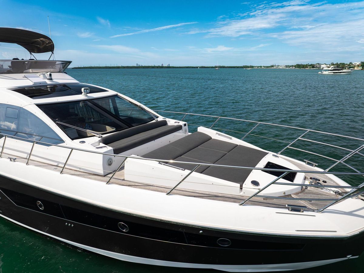 2021 Azimut 59 