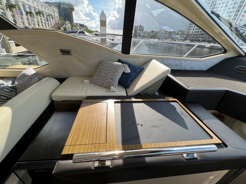 2015 Azimut 55S