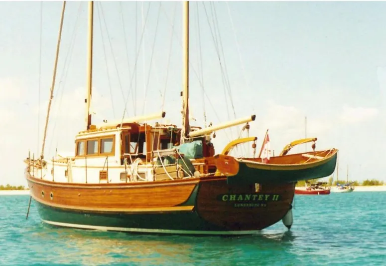 Chantey II Yacht Photos Pics 