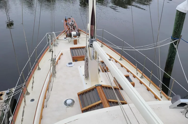 Chantey II Yacht Photos Pics 