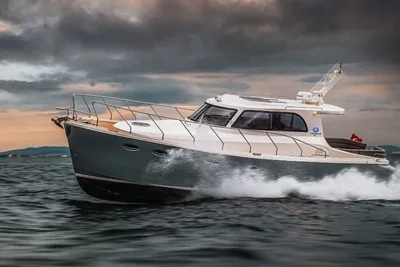 2025 Rockharbour 42 S