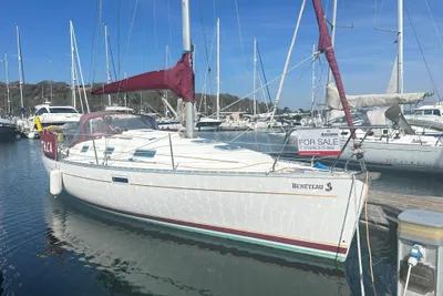 1999 Beneteau Oceanis Clipper 311
