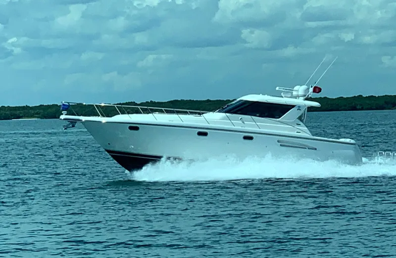 Cc Rider Yacht Photos Pics 