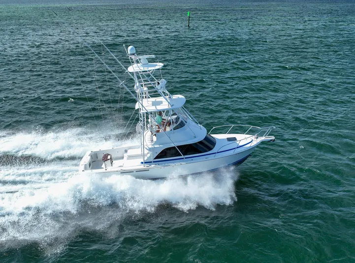 It-l-do Yacht Photos Pics 2018 Bertram 35 Flybridge- IT-L-DO- STBD