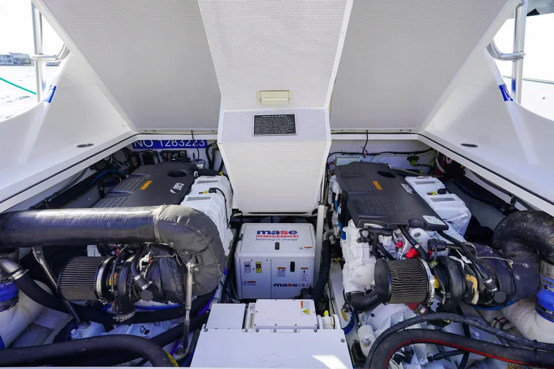 It-l-do Yacht Photos Pics 2018 Bertram 35 Flybridge- IT-L-DO- Engines