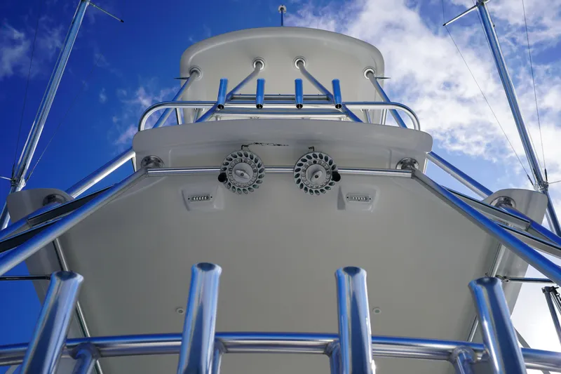 It-l-do Yacht Photos Pics 2018 Bertram 35 Flybridge- IT-L-DO- Tower