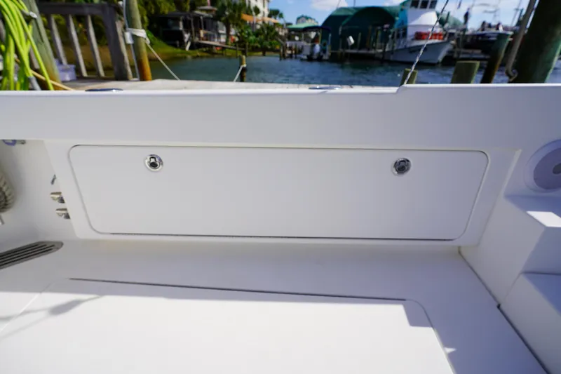 It-l-do Yacht Photos Pics 2018 Bertram 35 Flybridge- IT-L-DO- Cockpit Storage