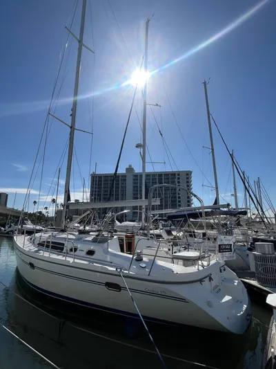 Libertad Yacht Photos Pics 