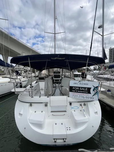 Libertad Yacht Photos Pics 