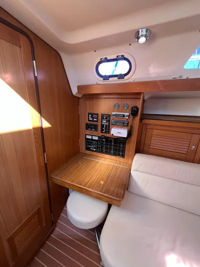 Libertad Yacht Photos Pics 