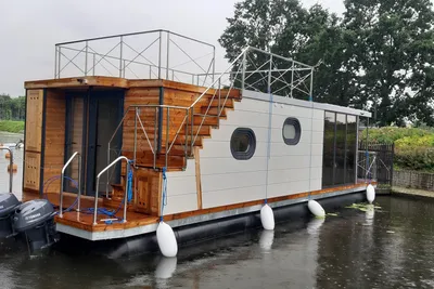 2022 Campi Houseboat 400
