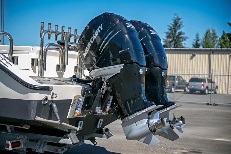  Yacht Photos Pics 1990 Boston Whaler 31 Offshore Custom Conquest with twin Mercury Verado engines.