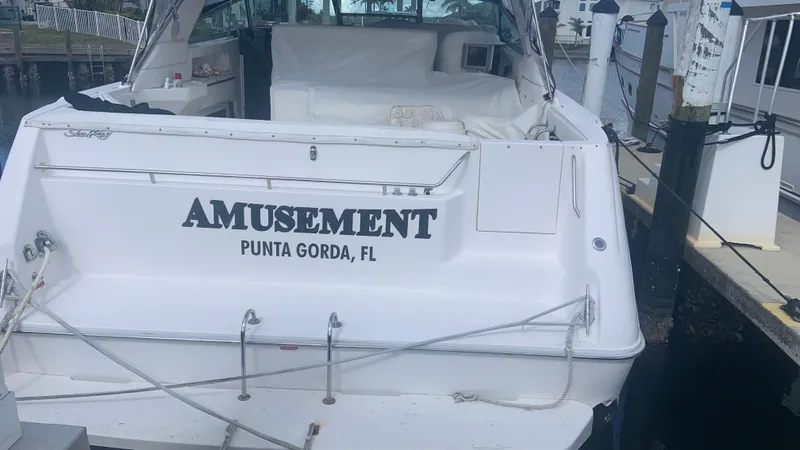 Amusement Yacht Photos Pics 