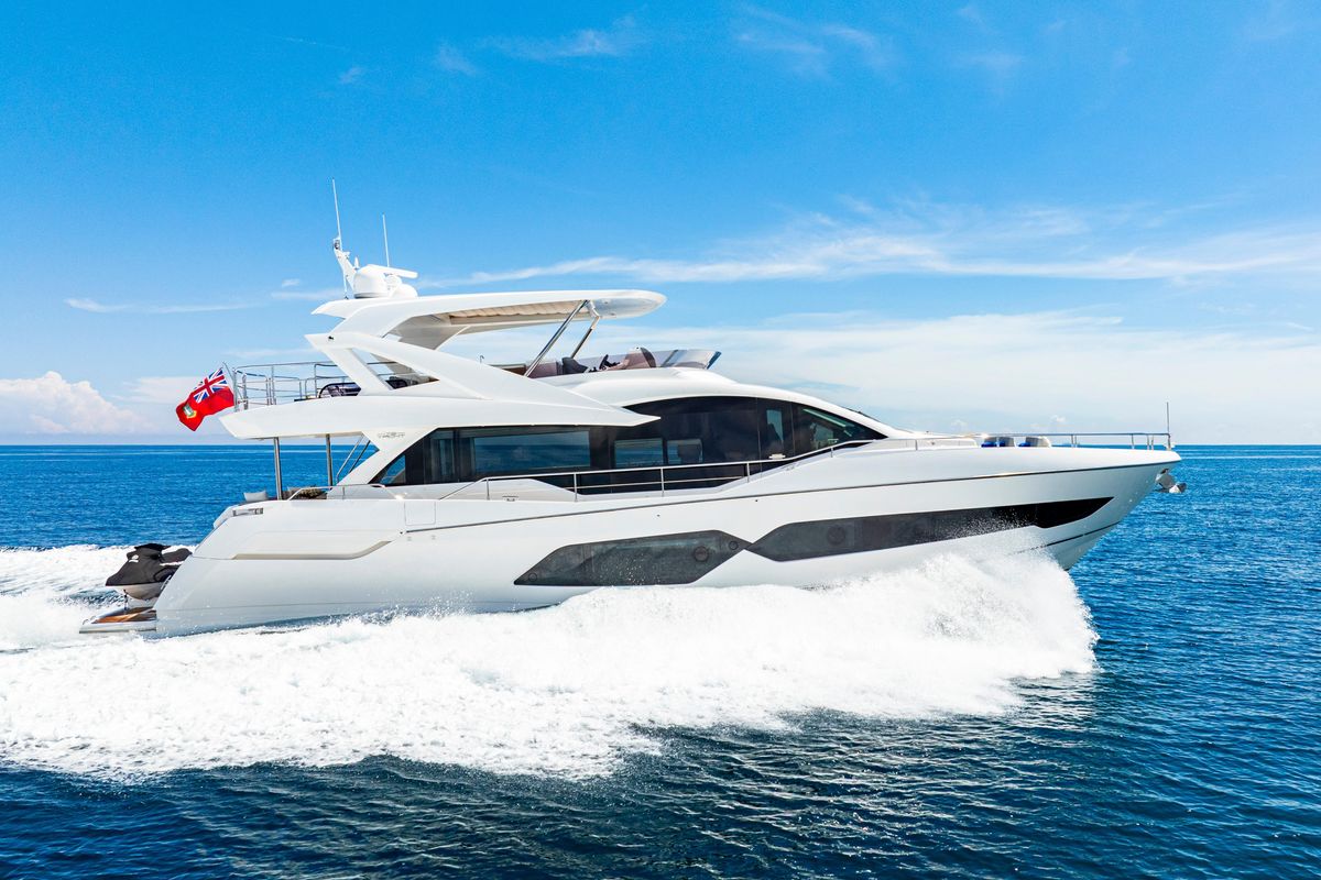 2021 Sunseeker 76 