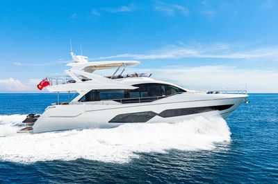 Yacht