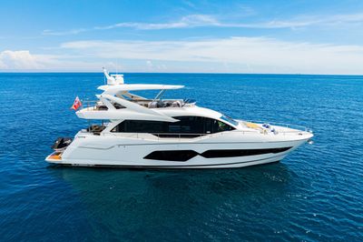Yacht