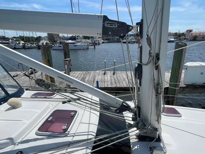 Sapphire Seas Yacht Photos Pics Hunter 45 Center Cockpit sailboat, 2006 model, docked at marina with visible rigging and deck.