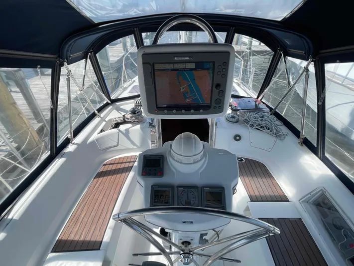 Sapphire Seas Yacht Photos Pics 