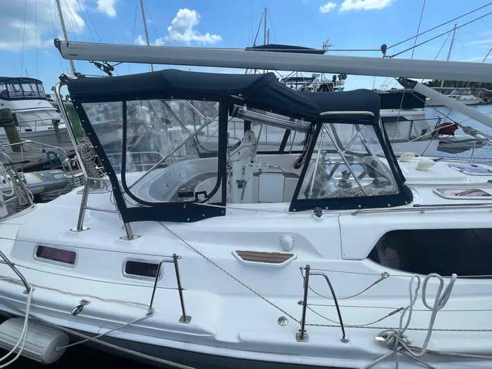 Sapphire Seas Yacht Photos Pics 