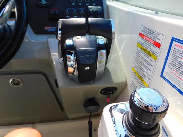 Luna Sea Yacht Photos Pics 