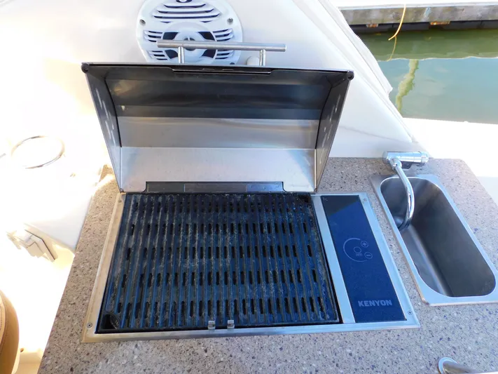 Luna Sea Yacht Photos Pics 