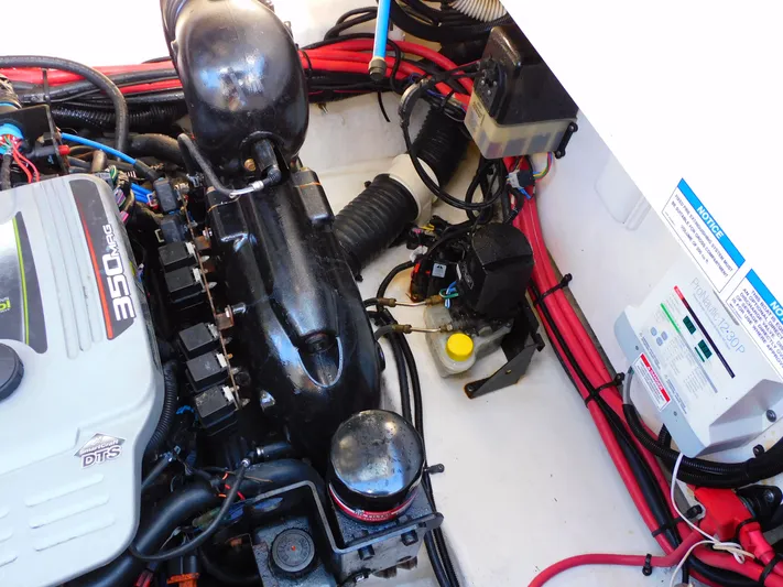 Luna Sea Yacht Photos Pics 