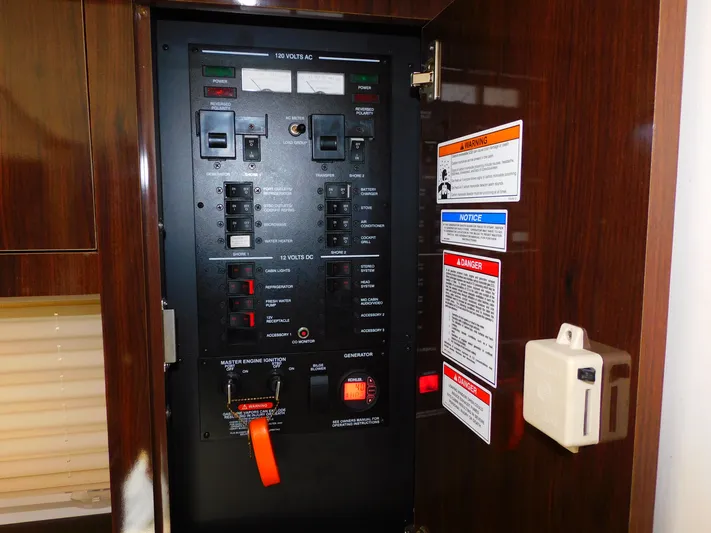 Luna Sea Yacht Photos Pics 