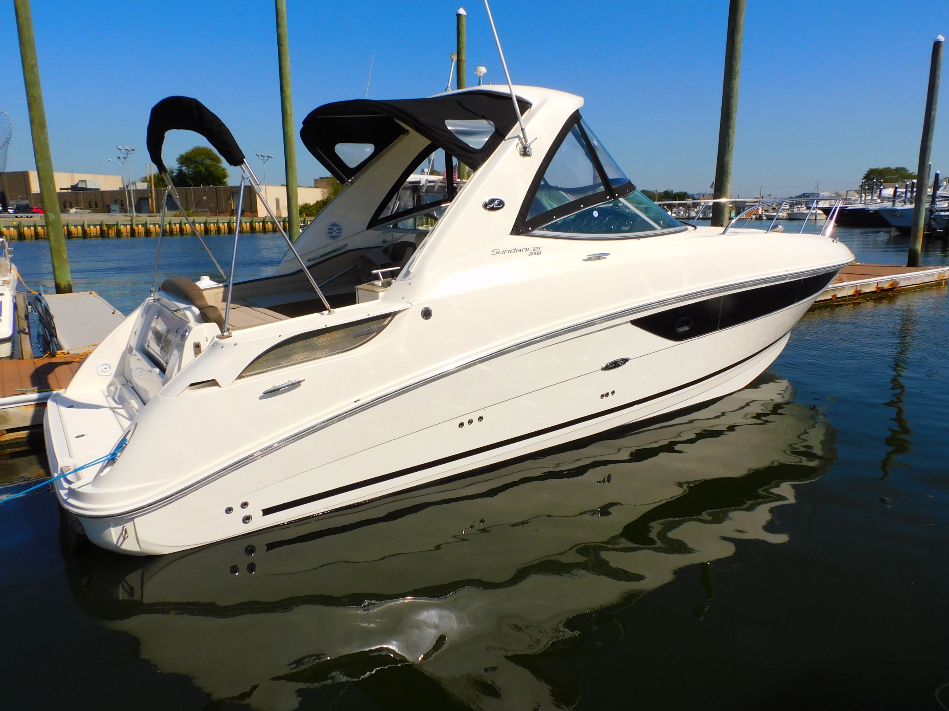 2015 Sea Ray 310 Sundancer