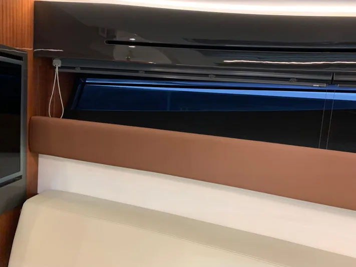 Mango VI Yacht Photos Pics 