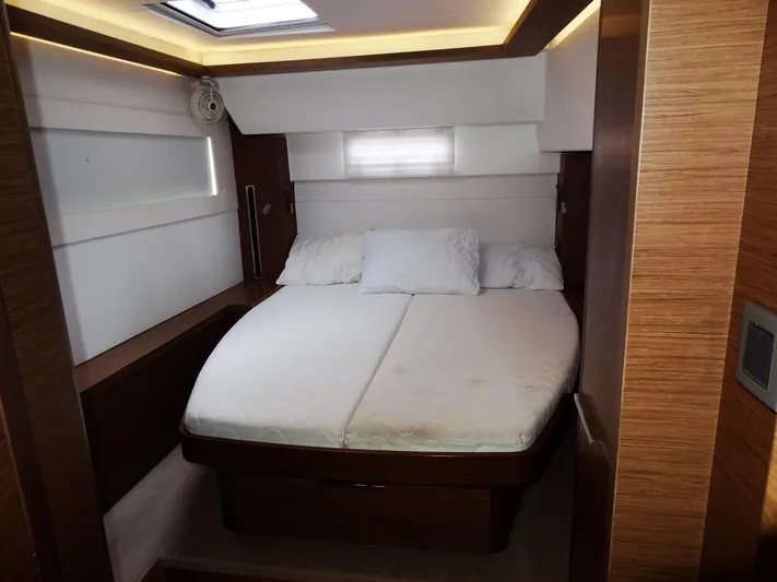 Shamwari Yacht Photos Pics 