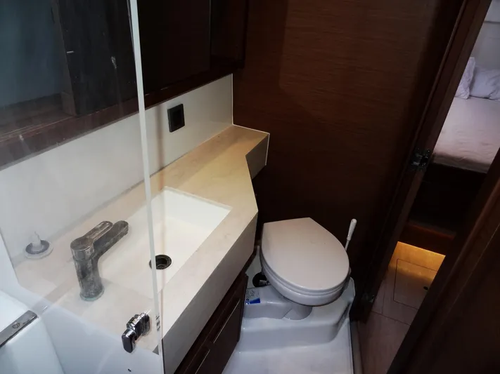 Shamwari Yacht Photos Pics 