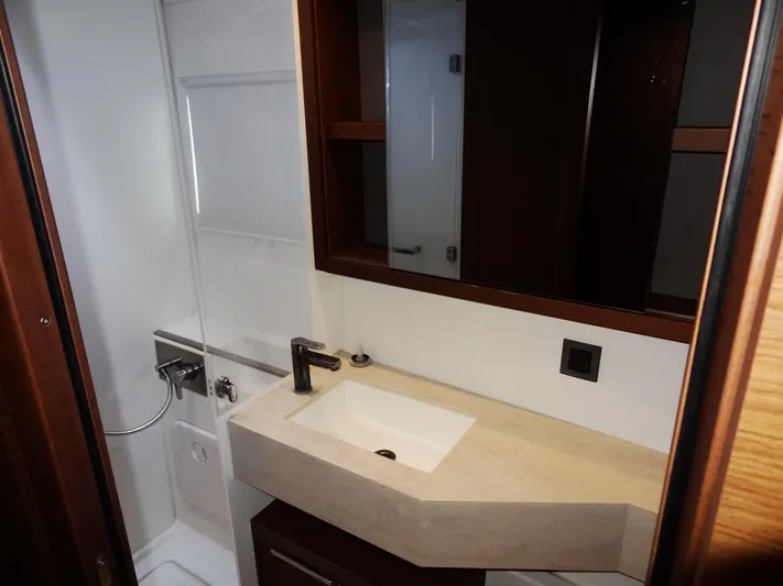 Shamwari Yacht Photos Pics 