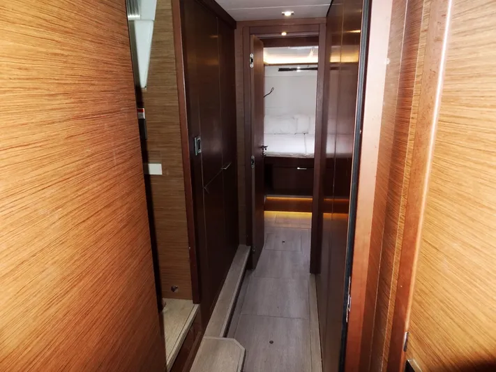 Shamwari Yacht Photos Pics 