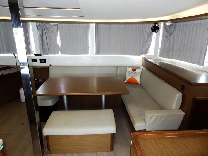 Shamwari Yacht Photos Pics 