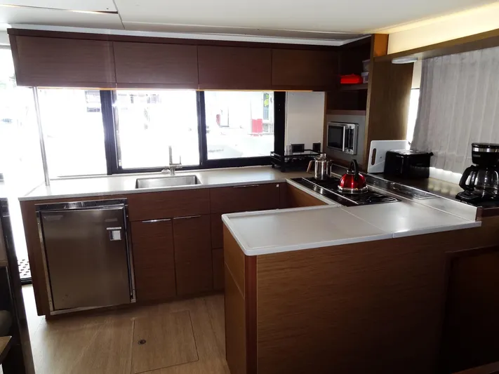 Shamwari Yacht Photos Pics 