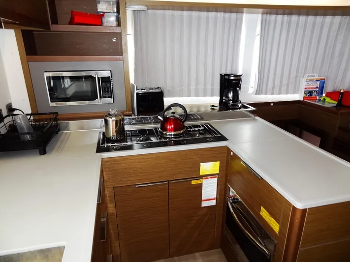 Shamwari Yacht Photos Pics 