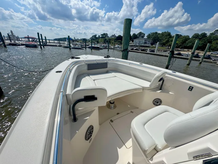 Hidden Agenda Yacht Photos Pics 