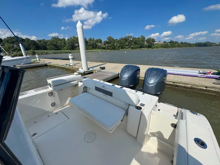 Hidden Agenda Yacht Photos Pics 