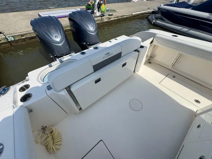 Hidden Agenda Yacht Photos Pics 