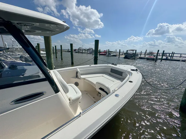 Hidden Agenda Yacht Photos Pics 