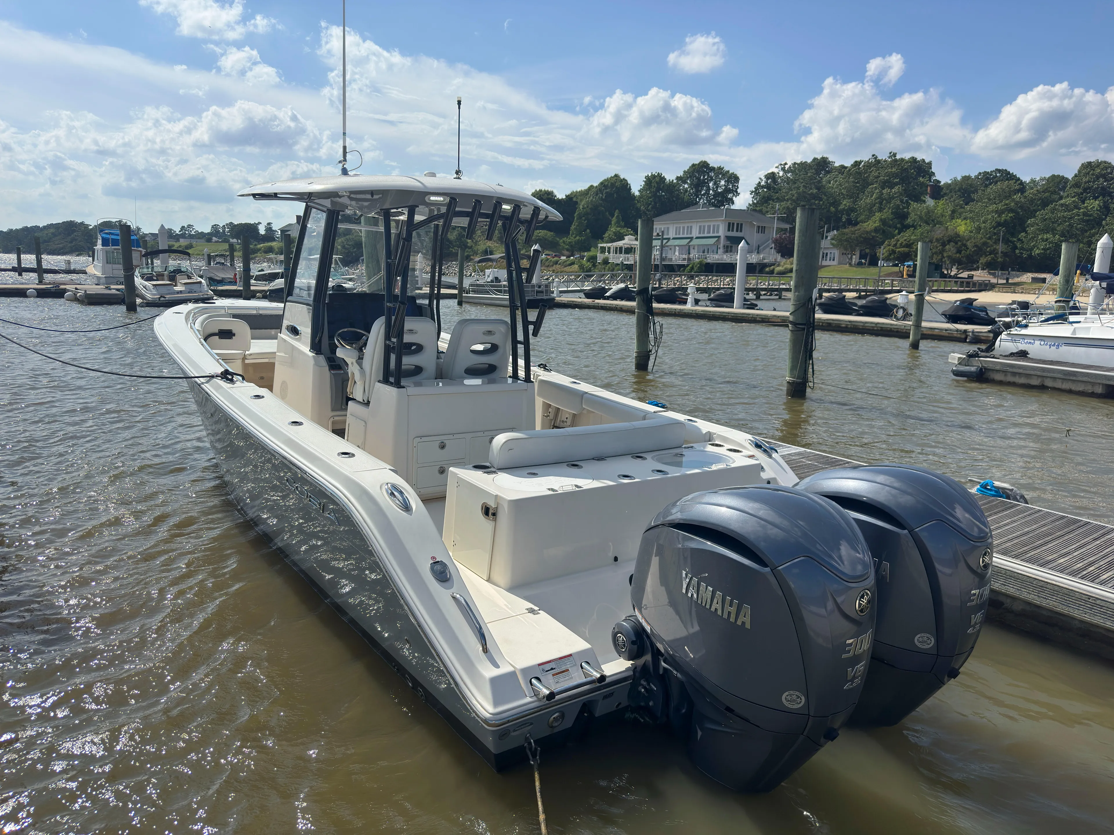 Hidden Agenda Yacht Photos Pics 