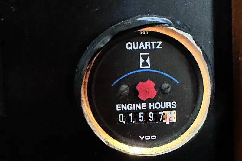 Saylor Moon Yacht Photos Pics Engine hour meter reading 1597 on 1990 Ocean Yachts 48 Super Sport.