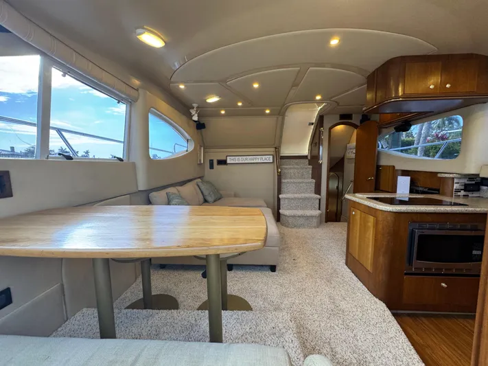 Light & Salty Yacht Photos Pics 23 2003 Cruisers Yacht 4450 Facing Aft.jpg