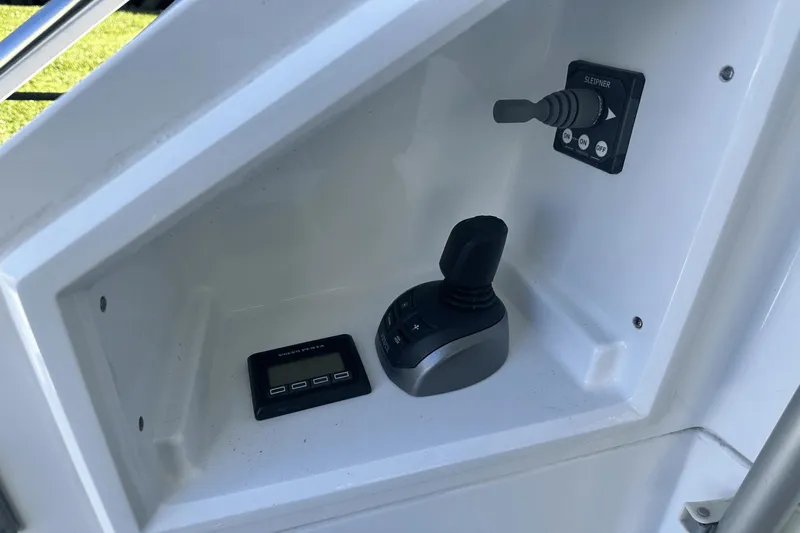 Garden Party Yacht Photos Pics 