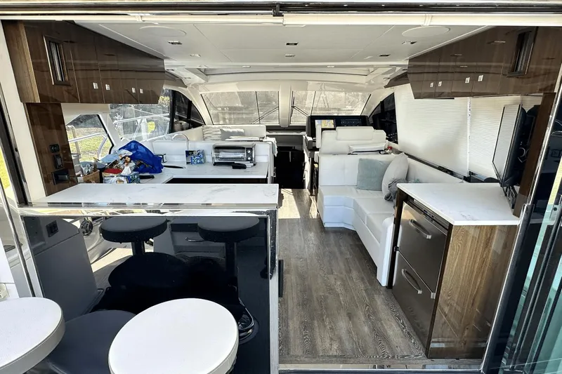 Garden Party Yacht Photos Pics 