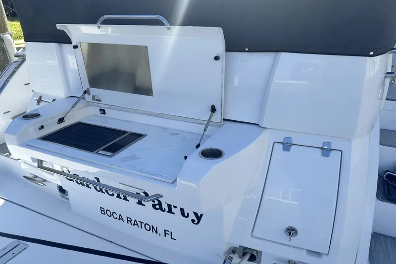 Garden Party Yacht Photos Pics 