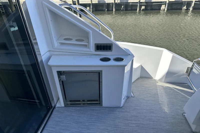 Garden Party Yacht Photos Pics 